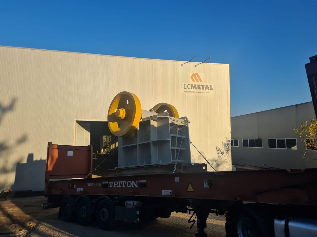 TECMETAL - Equipamentos Industriais e Estruturas Metálicas